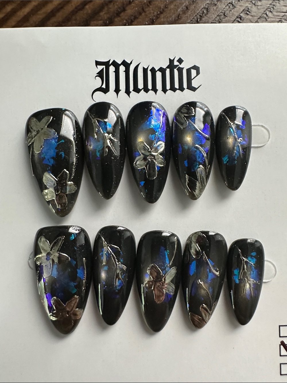 Black Holographic Floral Press-On Nails